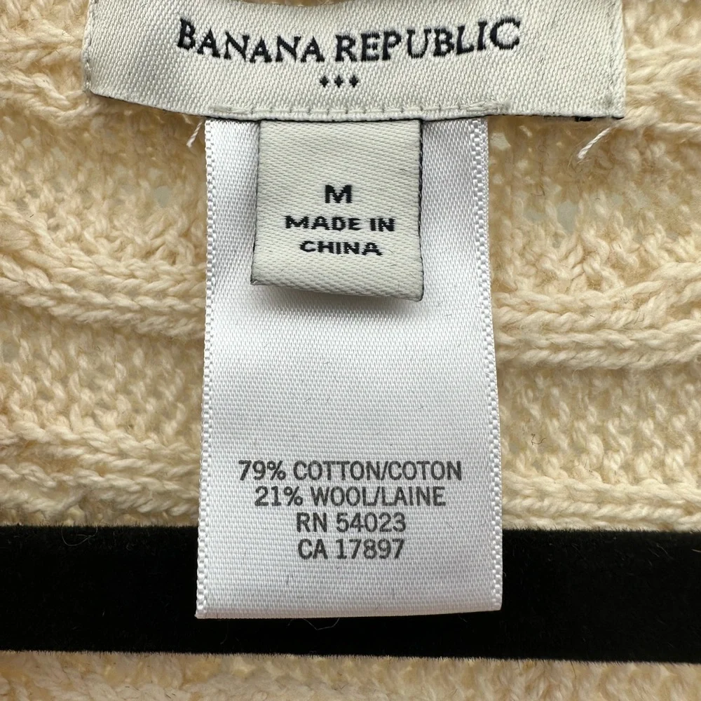 Banana Republic Cream Cable Knit Sweater - Picture 5 of 5